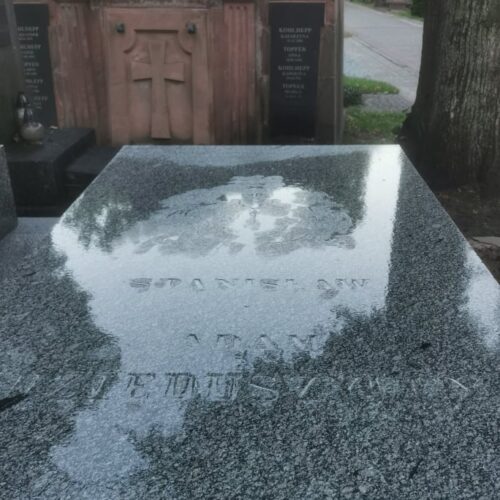 Renowacja nagrobków Róży i Kazimierza Dzieduszyckich na Cmentarzu Łyczakowskim we Lwowie